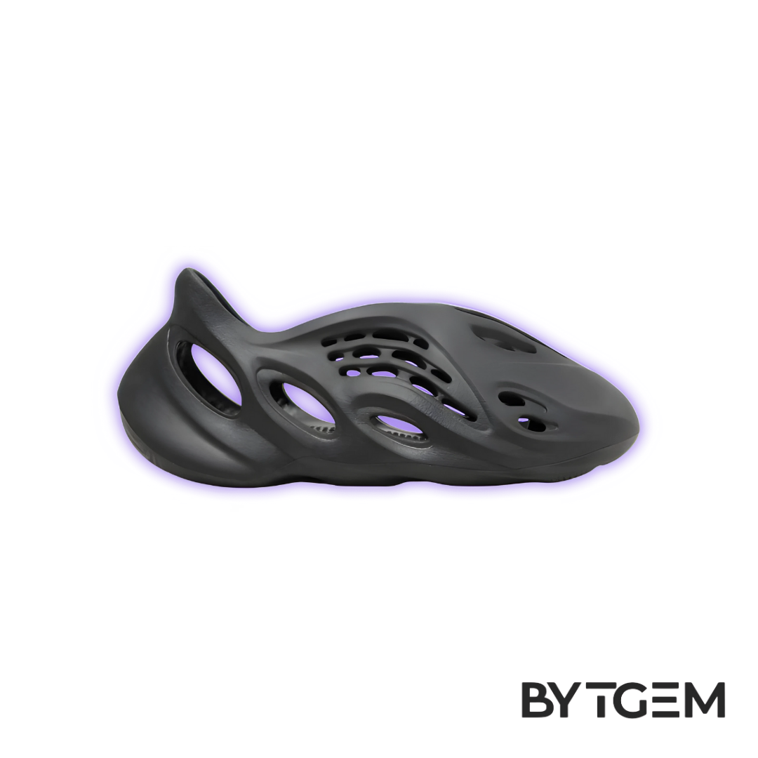 Yeezy Foam RNR ONYX